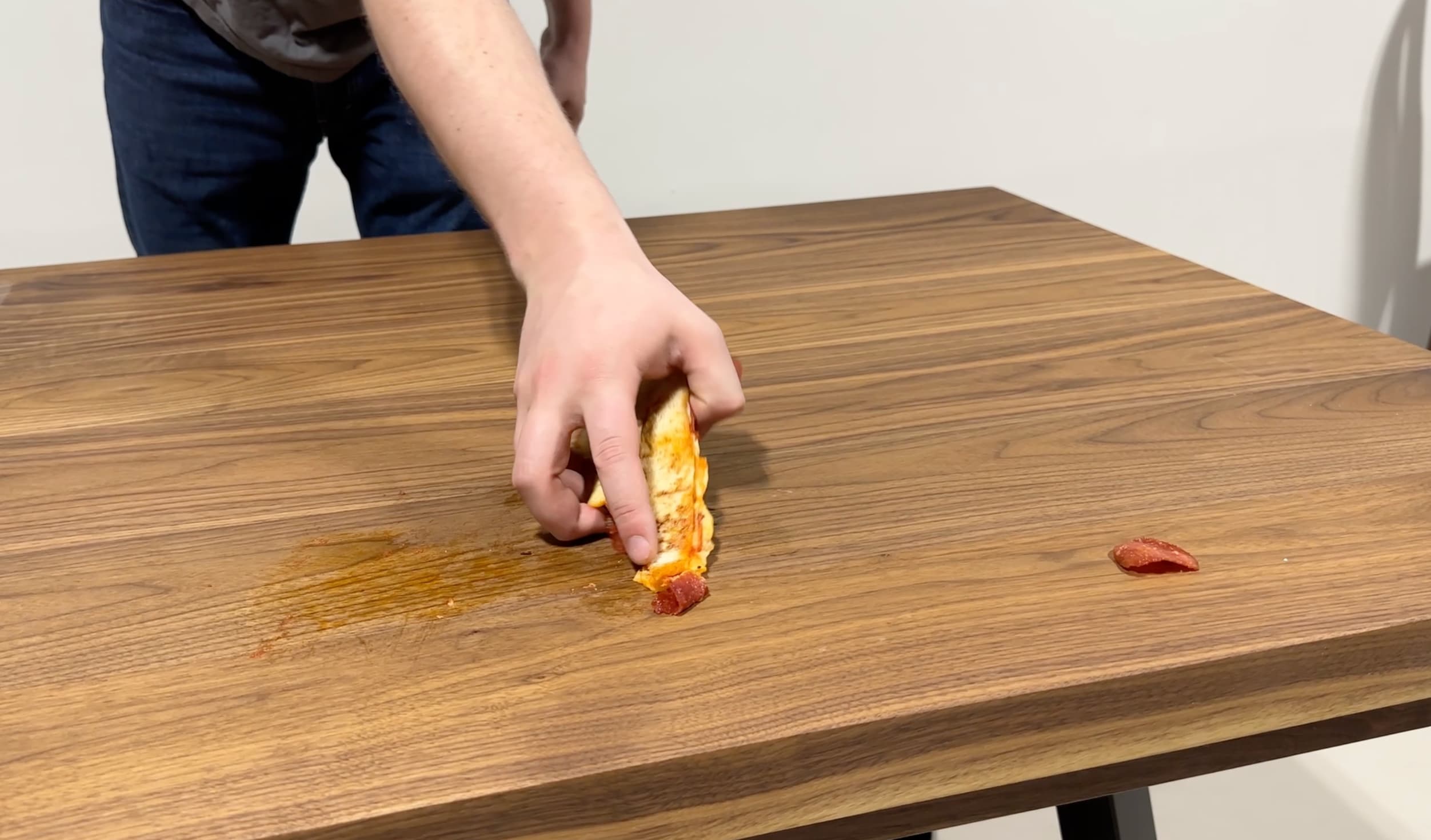 Cleaning your Hardwood Table - Pizza