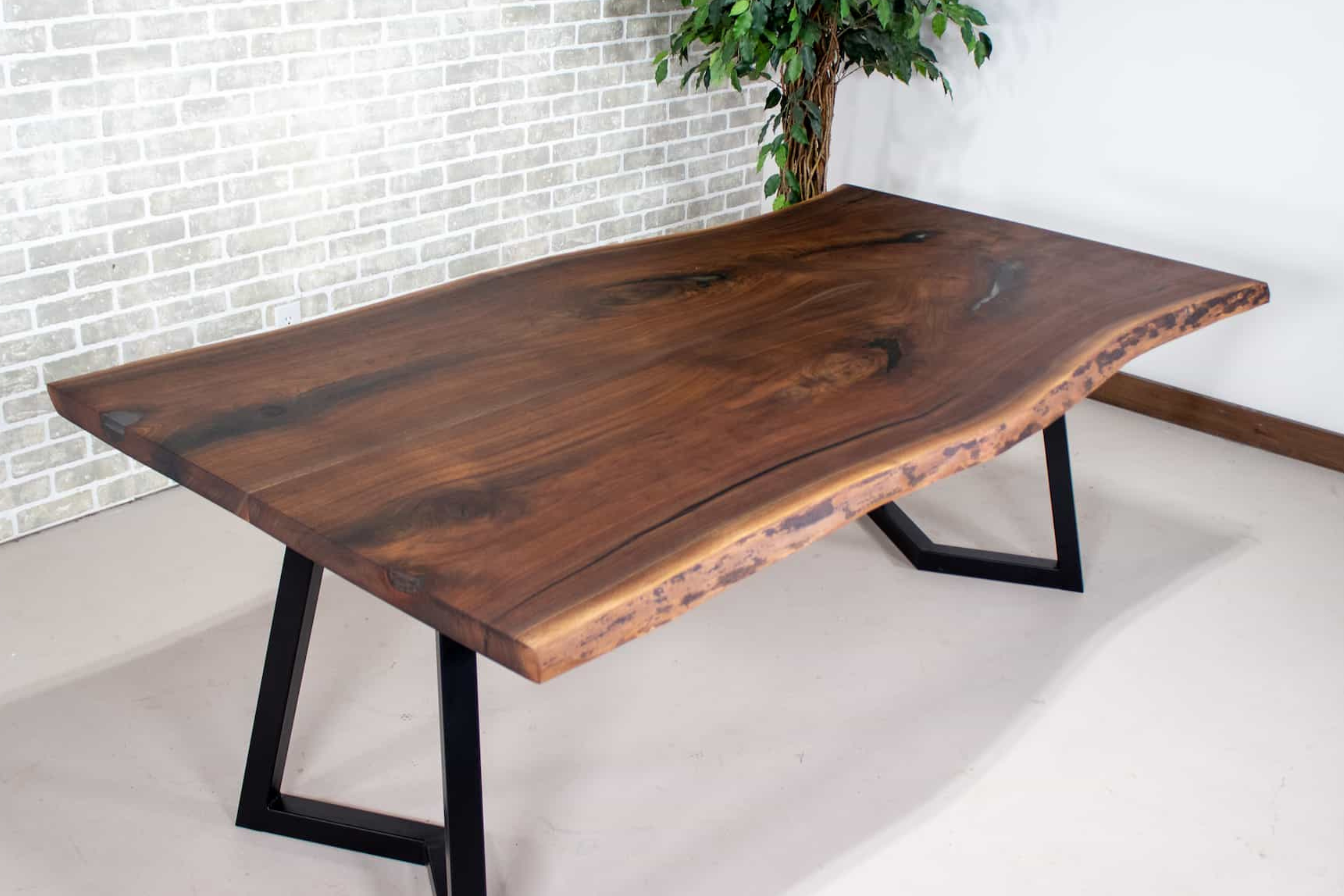 Exploring the Beauty of Bookmatched Dining Tables