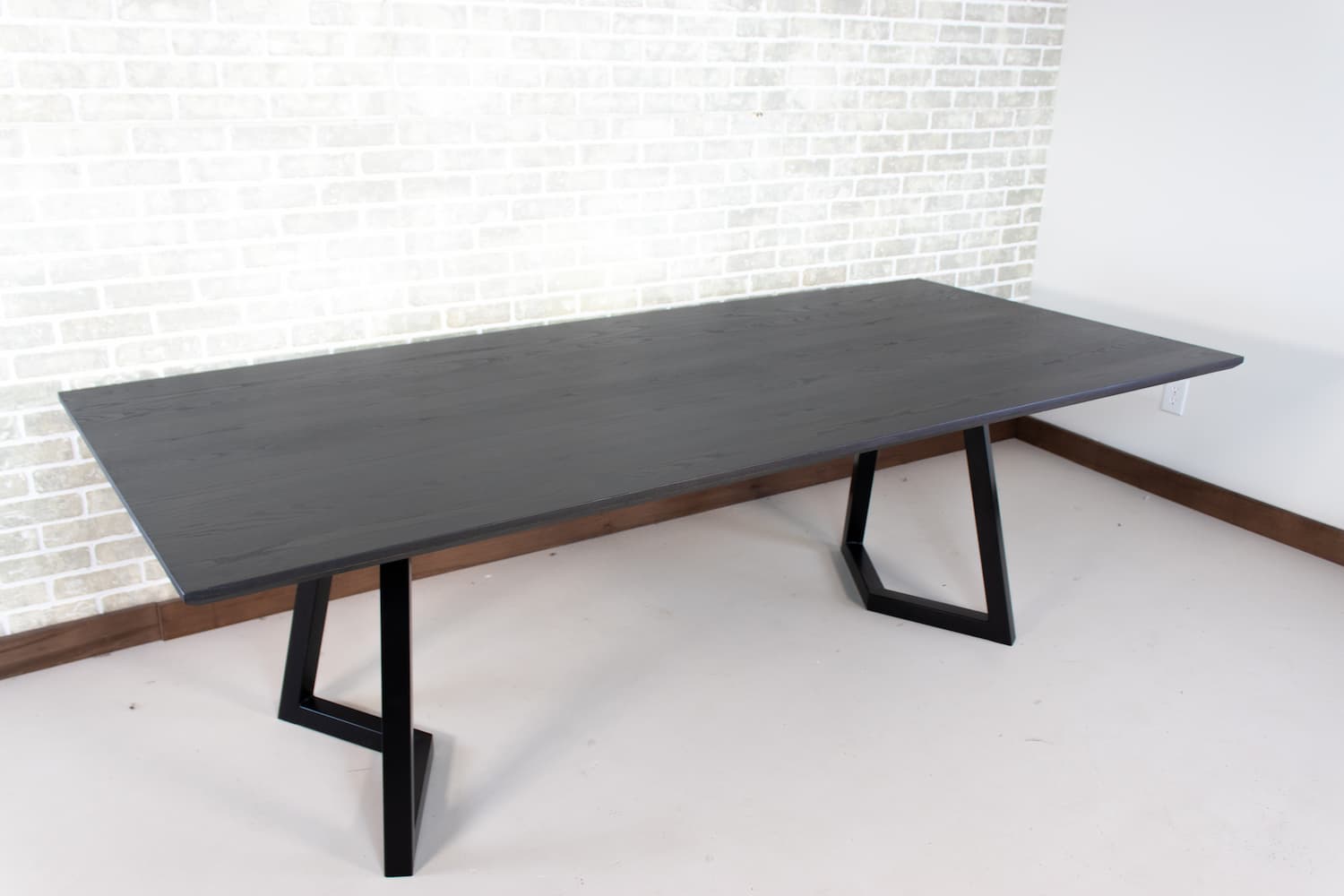 Why is Ash the best choice for your table? | Loewen Design Studios