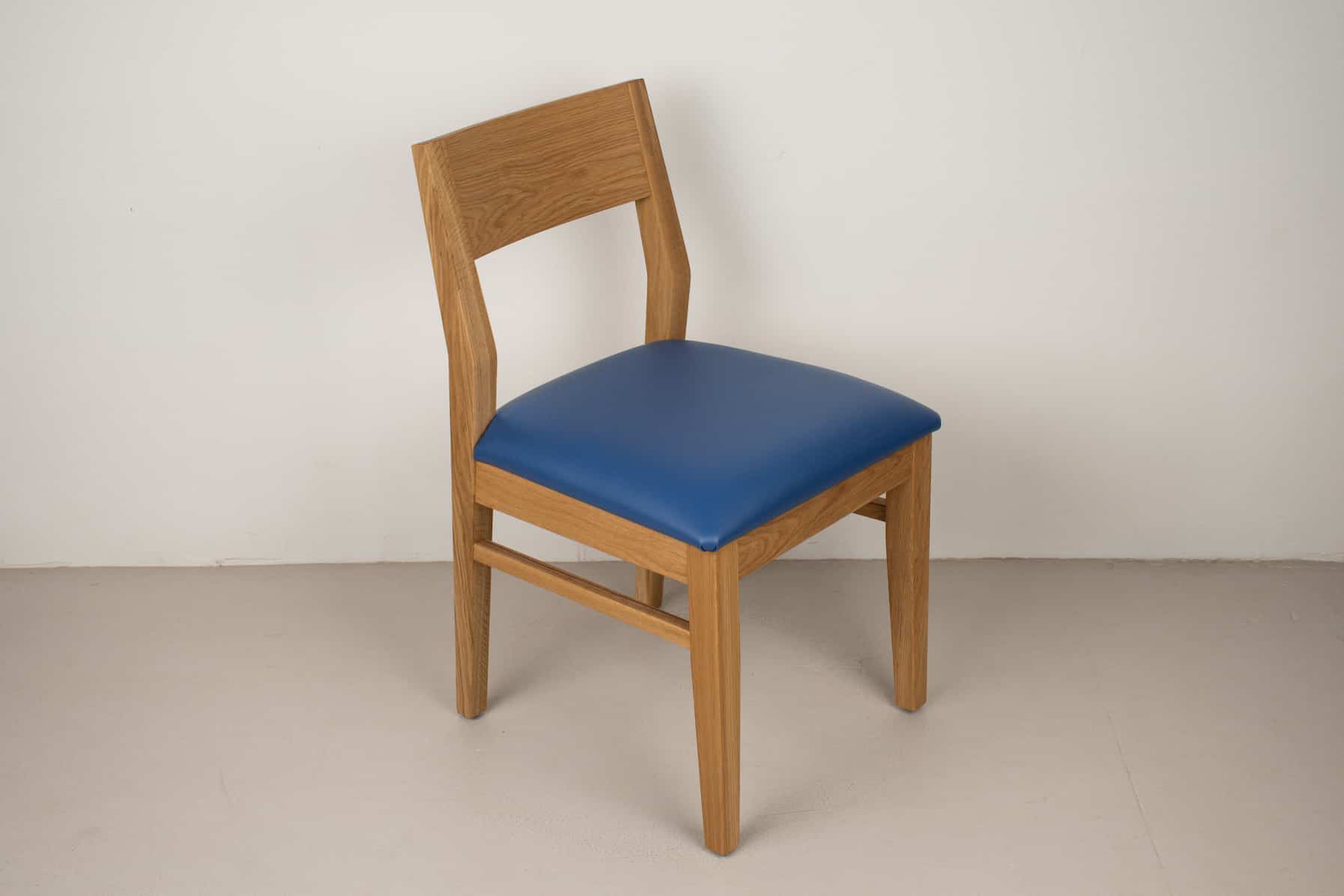 blueberry faux leather seat on natural oak chair
