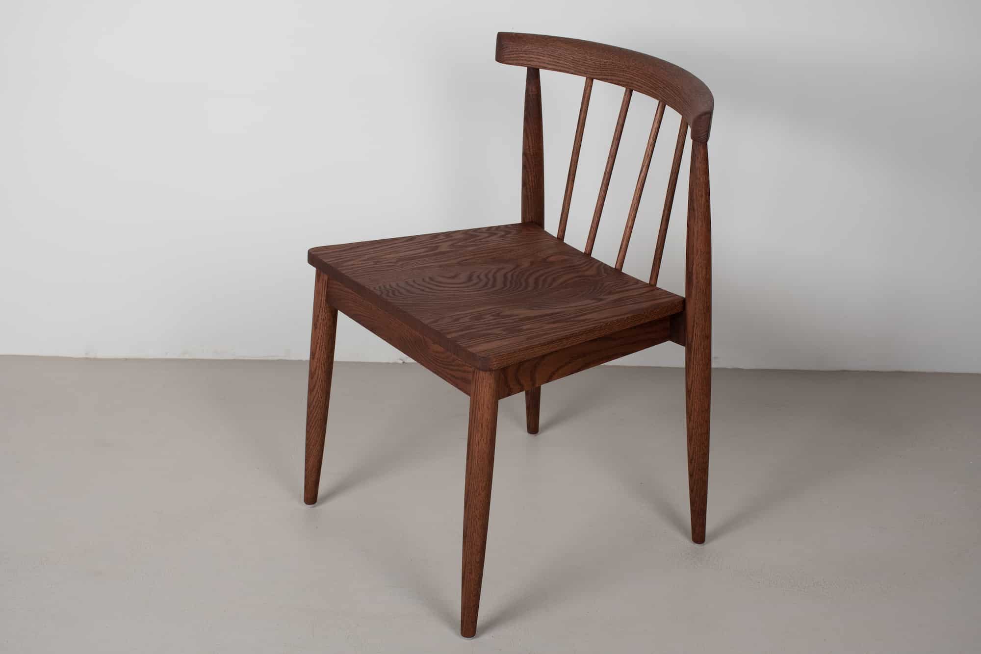 oak Eaton chair in brick