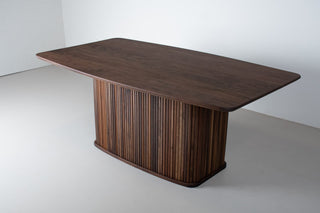Ideas for Customizing your Solid Wood Dining Table