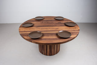 Glenbow Round Pedestal Dining Table