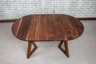 Murray Oval Wood Extendable Dining Table