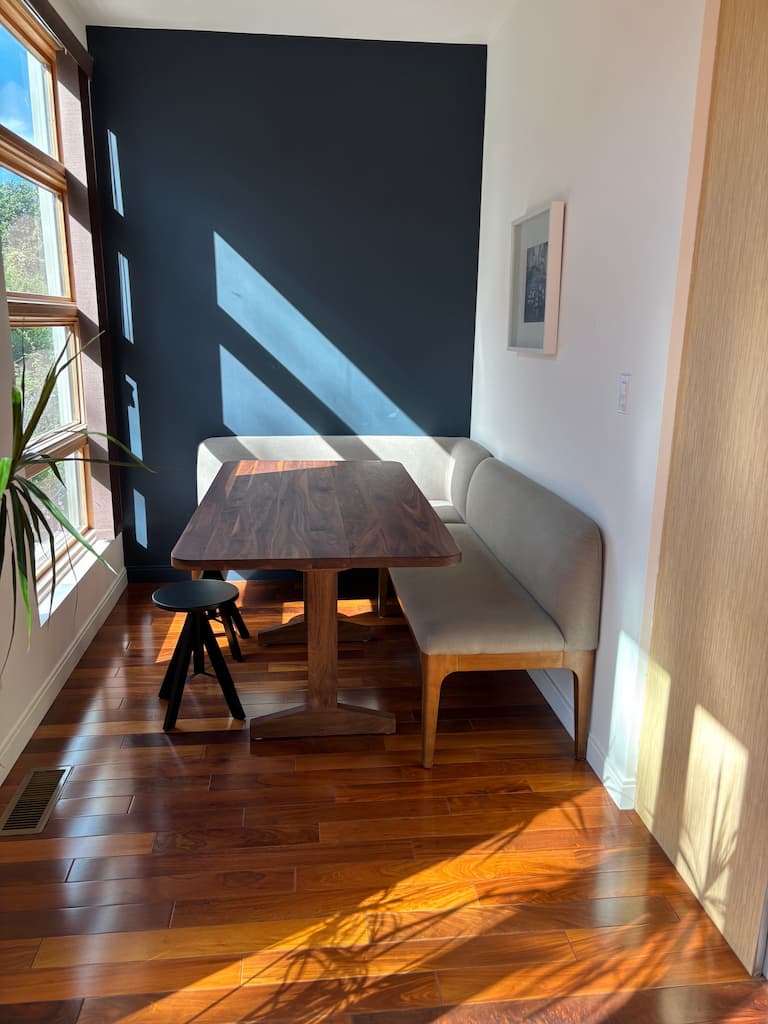 pedestal dining table