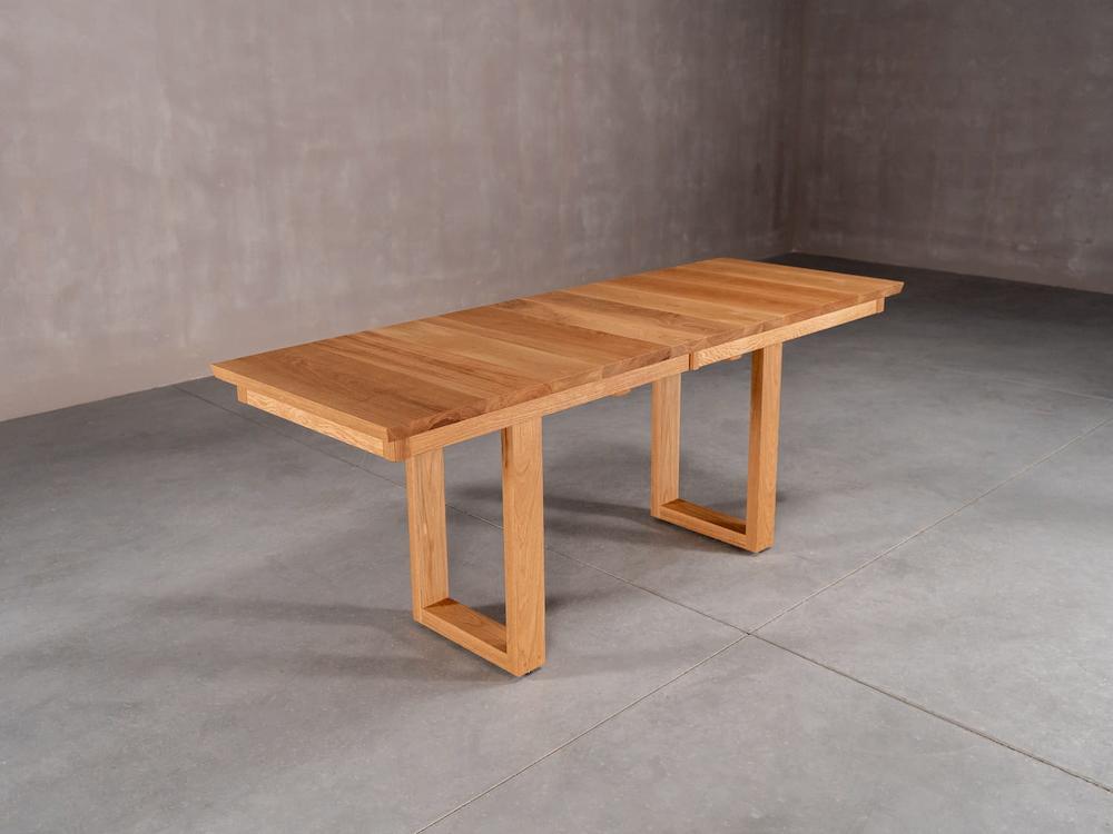 extending oak dining table