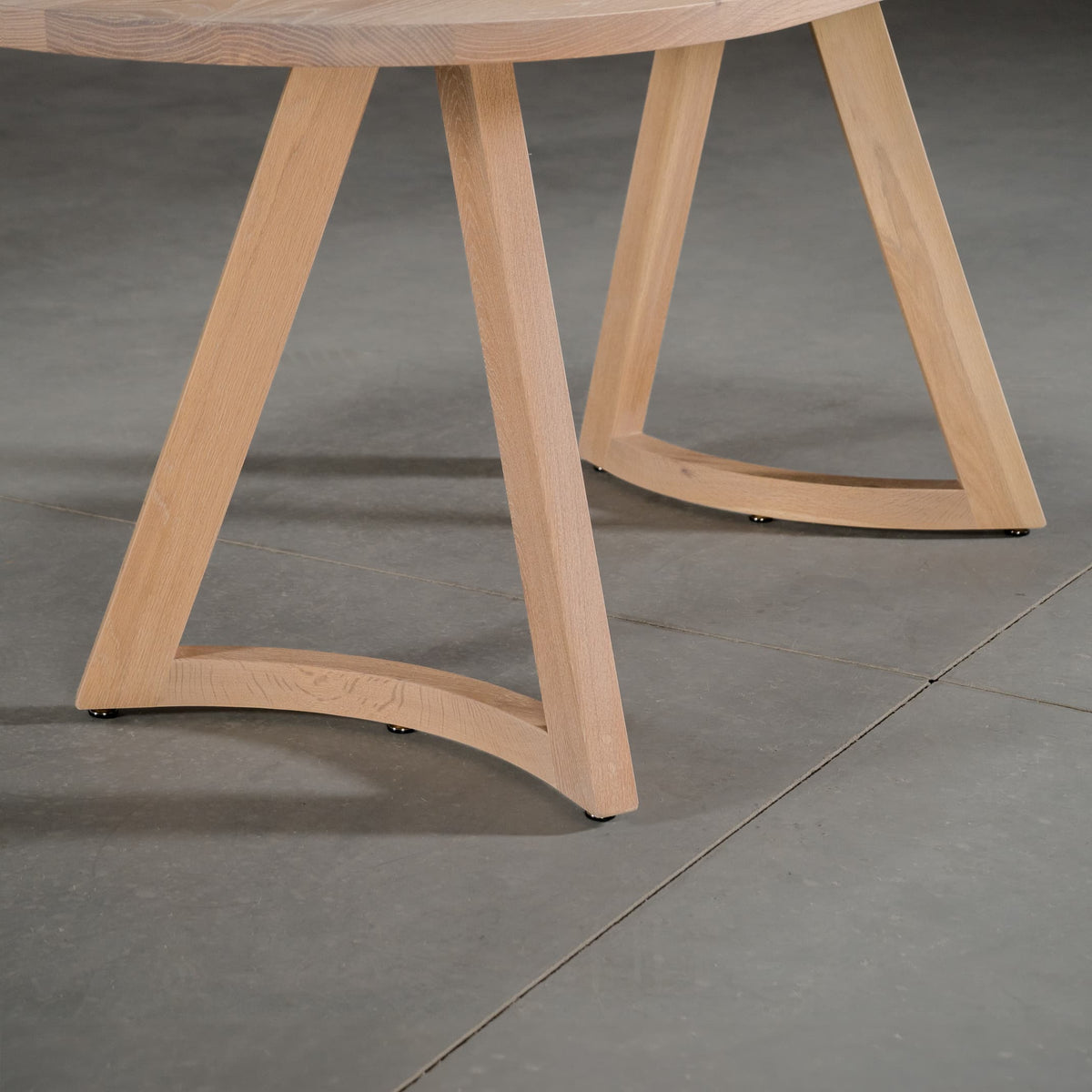 close up the Chesbro legs on a noval White Oak table finished in Clear D 