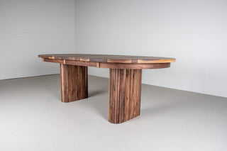 Glenbow Oval Extendable Dining Table