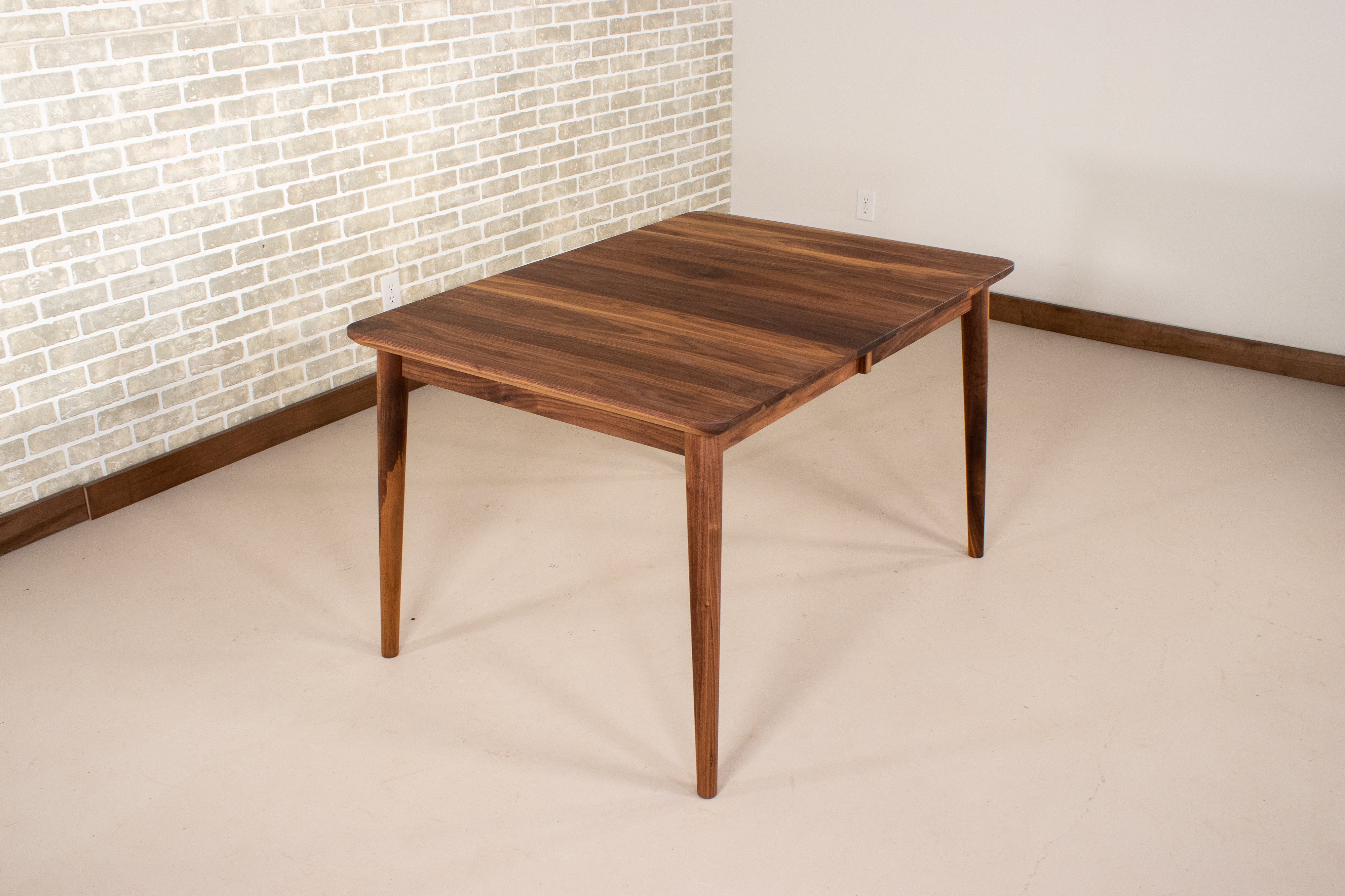 Pinette MidCentury Extendable Table