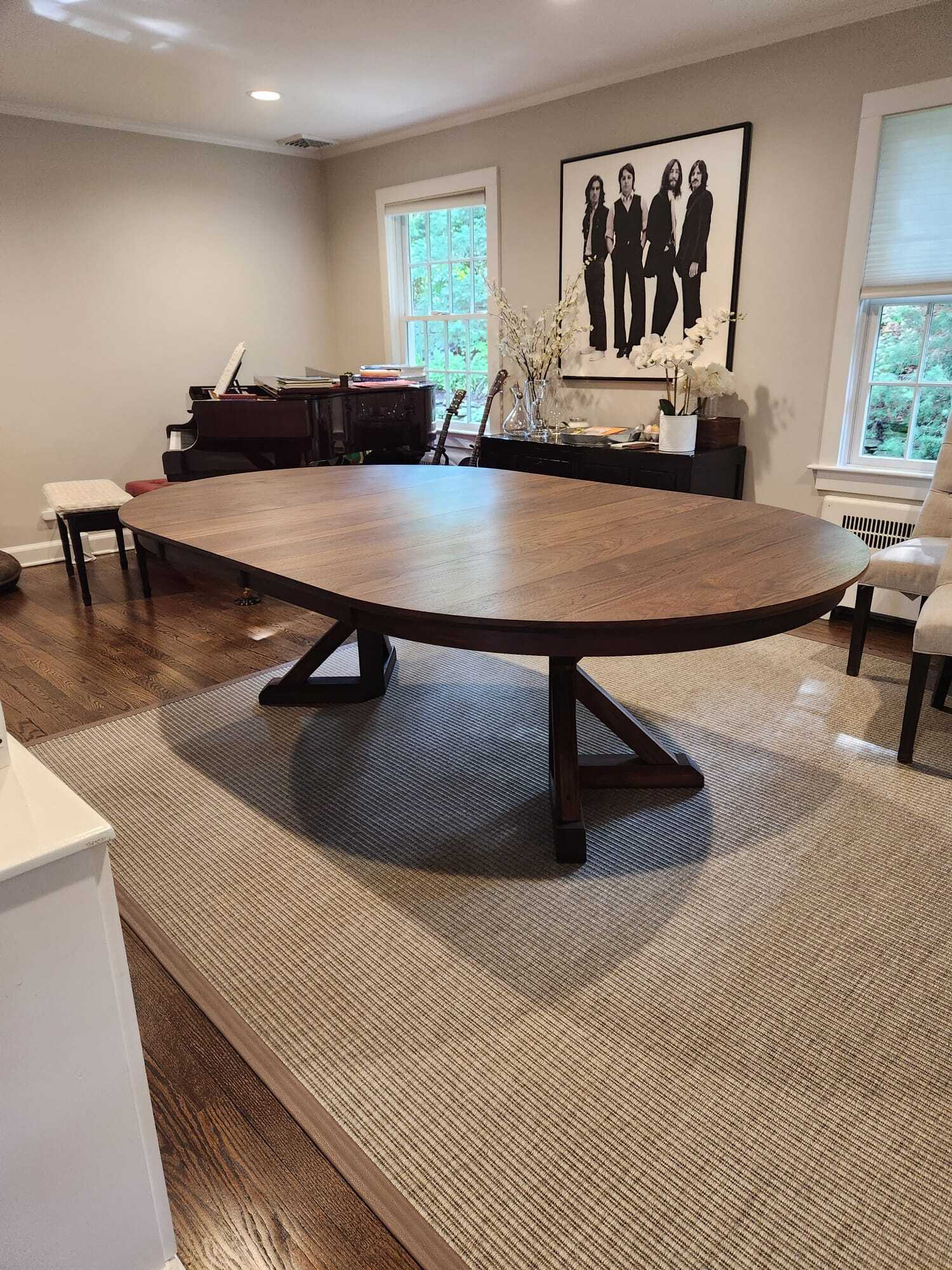 large round extendable table