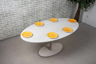 white elliptical oval table on jennings pedestal base