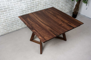 square walnut extendable table with leaves