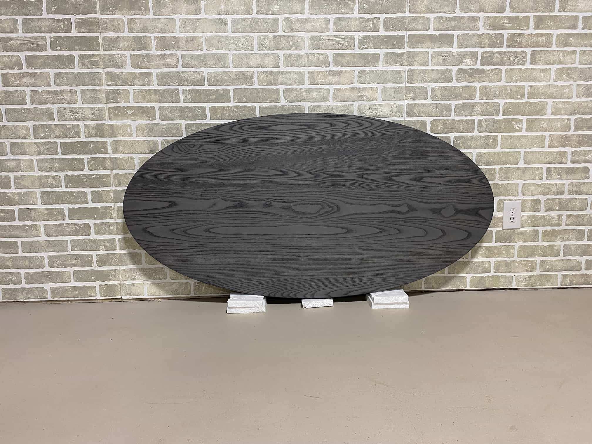 Oval Table 30 x 60 - #1392